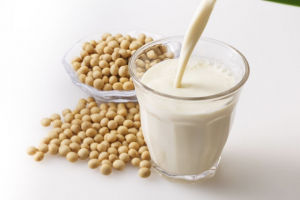 Uống sữa đậu nành mỗi ngày có tốt cho sức khỏe không?